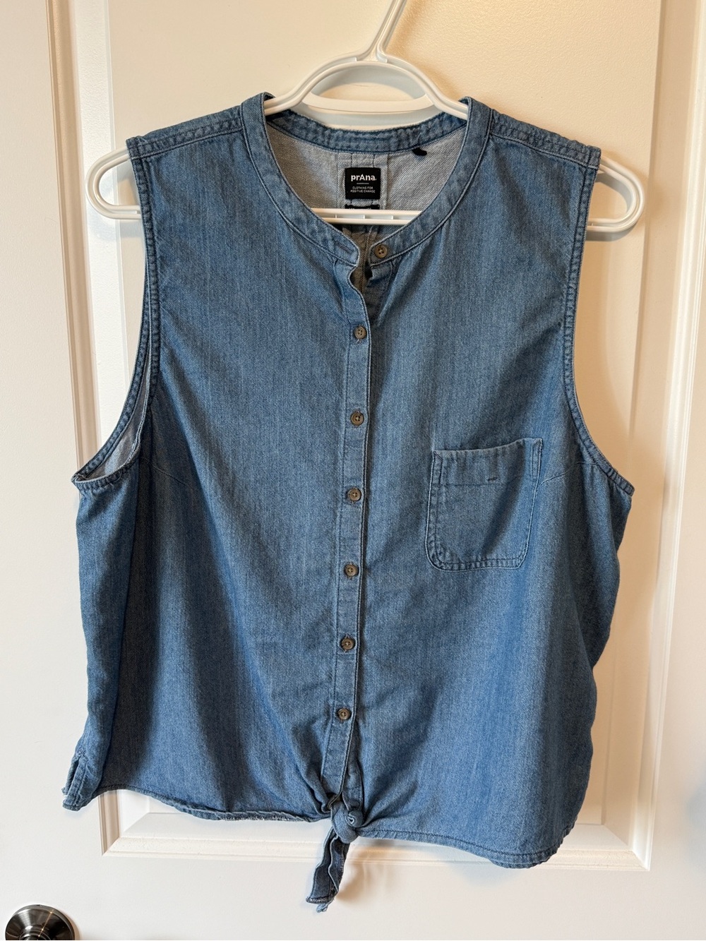 Prana Sunrise Peak organic cotton denim sleeveless top Sz XL